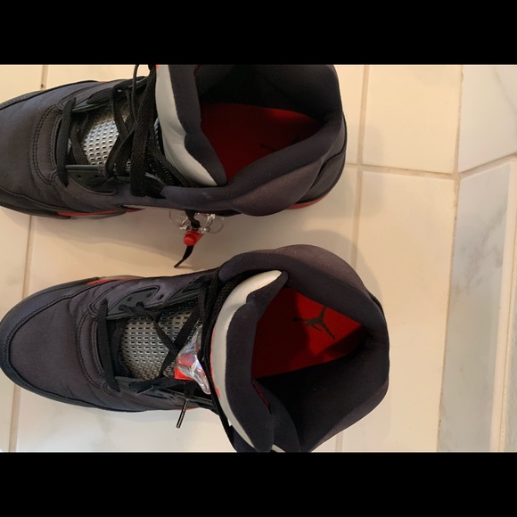 Air Jordan shoes size 13…slightly worn…